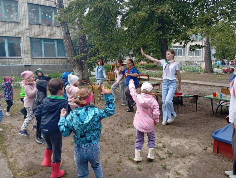 Волонтеры отряда «Доброе сердце» пришли в гости к воспитанникам детского сада №19.
